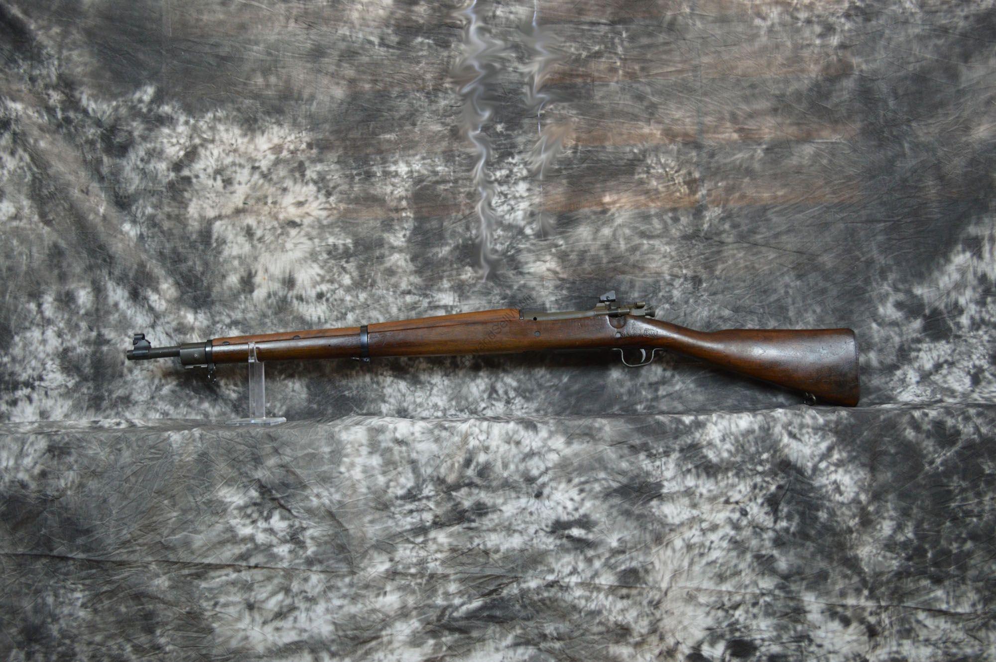 WW2 US weapons collection